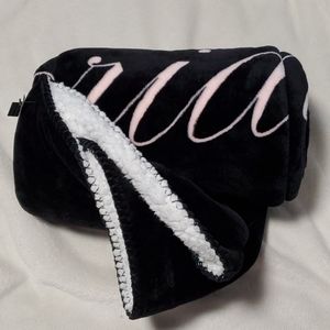 Victoria Secret Reversible Sherpa Throw Blanket